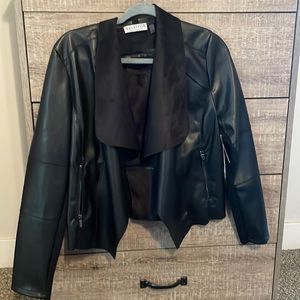 Bagatelle faux leather jacket with suede collar. Size large. NWT